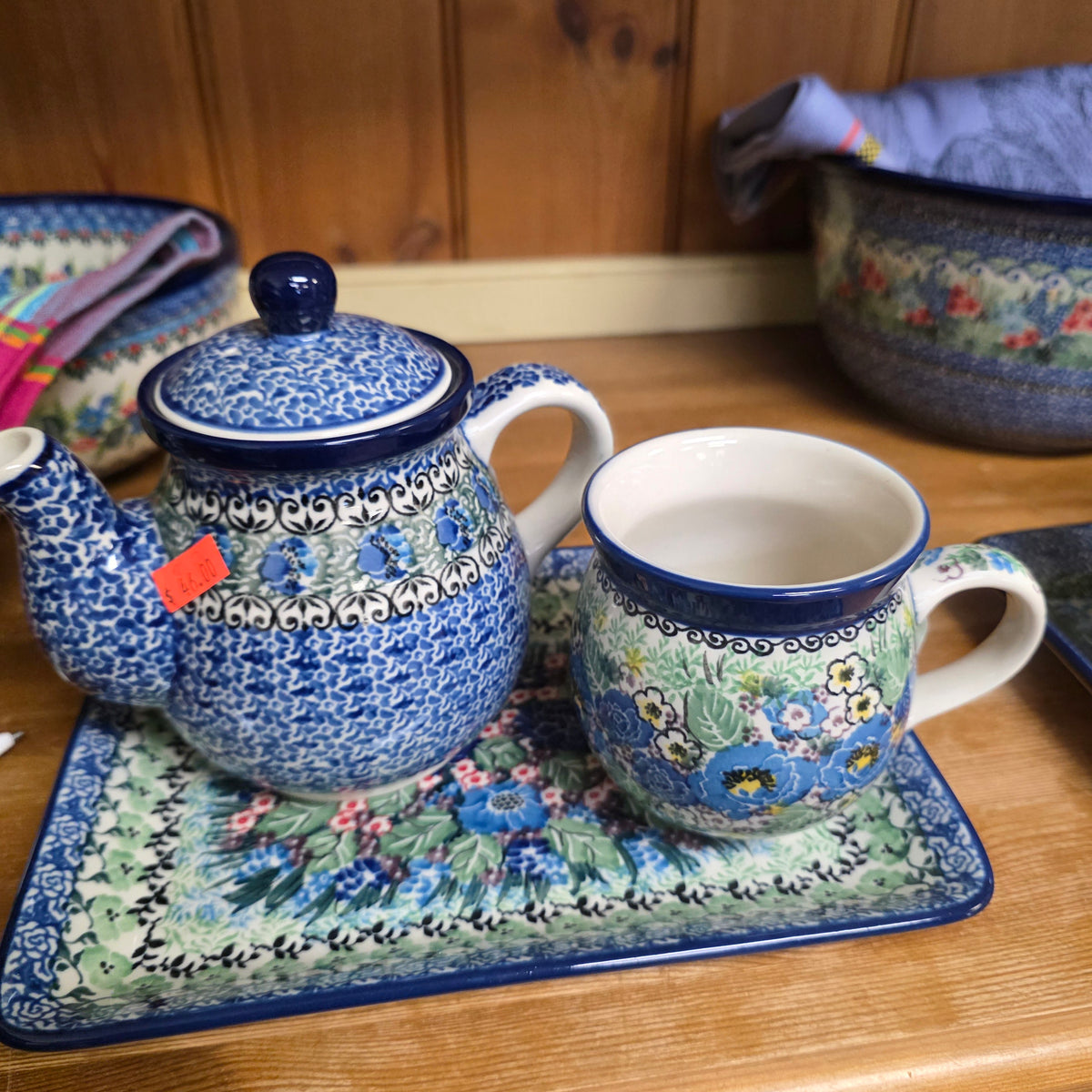 3 piece tea set U4572 bundle