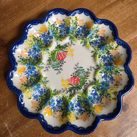 Egg Plate with eggs and lfower s/ 21-1106