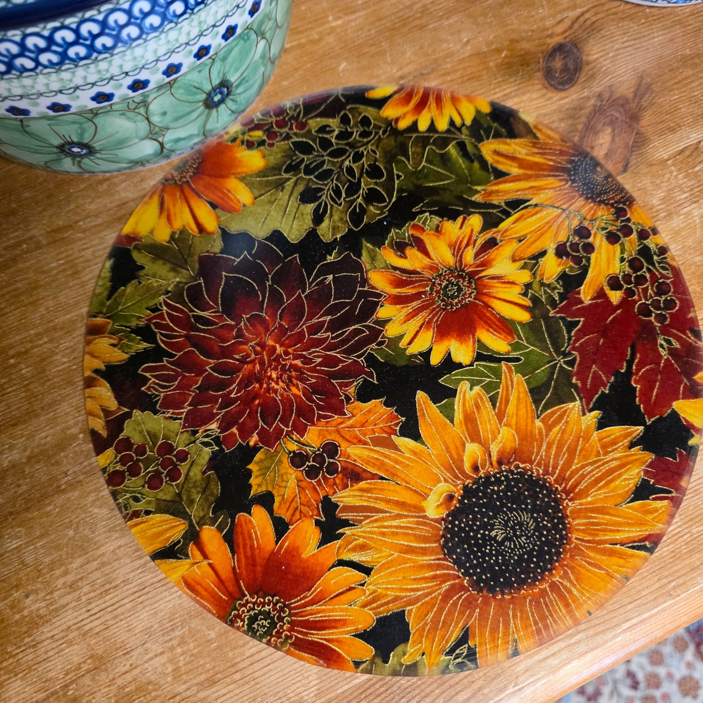 Silicone trivet ~ Harvest Flower ~ 10" round