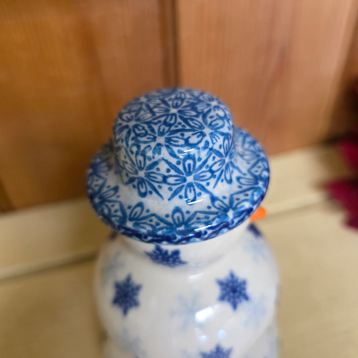 Snowman 6" x 3.5"  / gnome with lantern