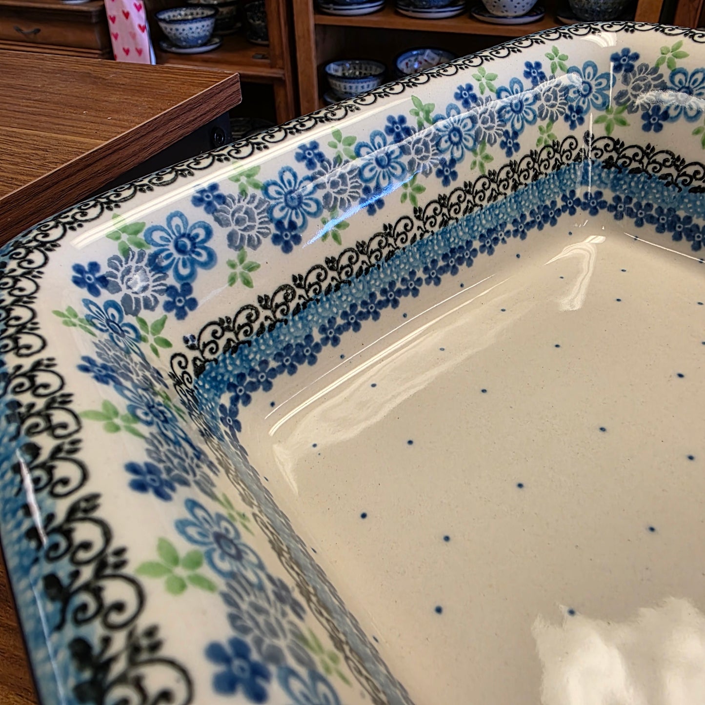 Baker   Rectangular w/Rim   9.25" x 11"L 856-2633X  Flower Works pf0526 Small Lasagna