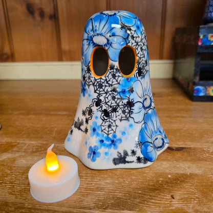 Ghost Luminary ART1 / blue w/ spiders figurine. 5.5" H