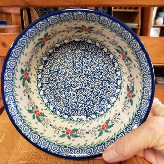 Bowl ~ Soup / Salad / Cereal ~ 6"W 209-2973X Winter Holly /2 cups