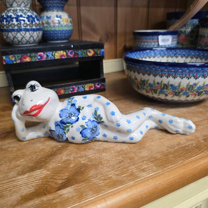 Frog ~ Laying down  blue #2/ 11"