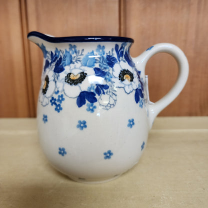 Cream Pitcher   11 oz    2222X ~ Snow Poppy