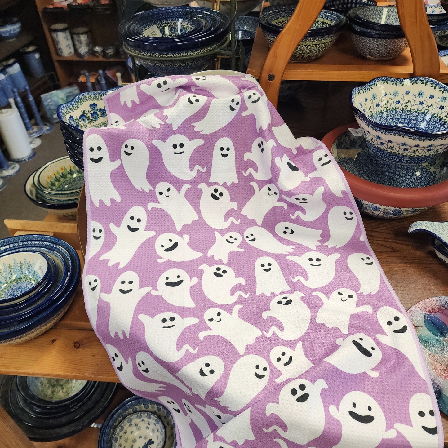 Towel /poly ~ purple Boo Ghost