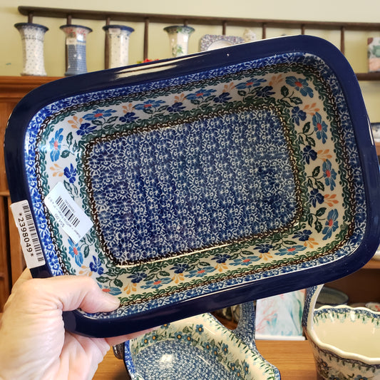 Baker ~ w/Grip Edge ~ 7" x 9.75"