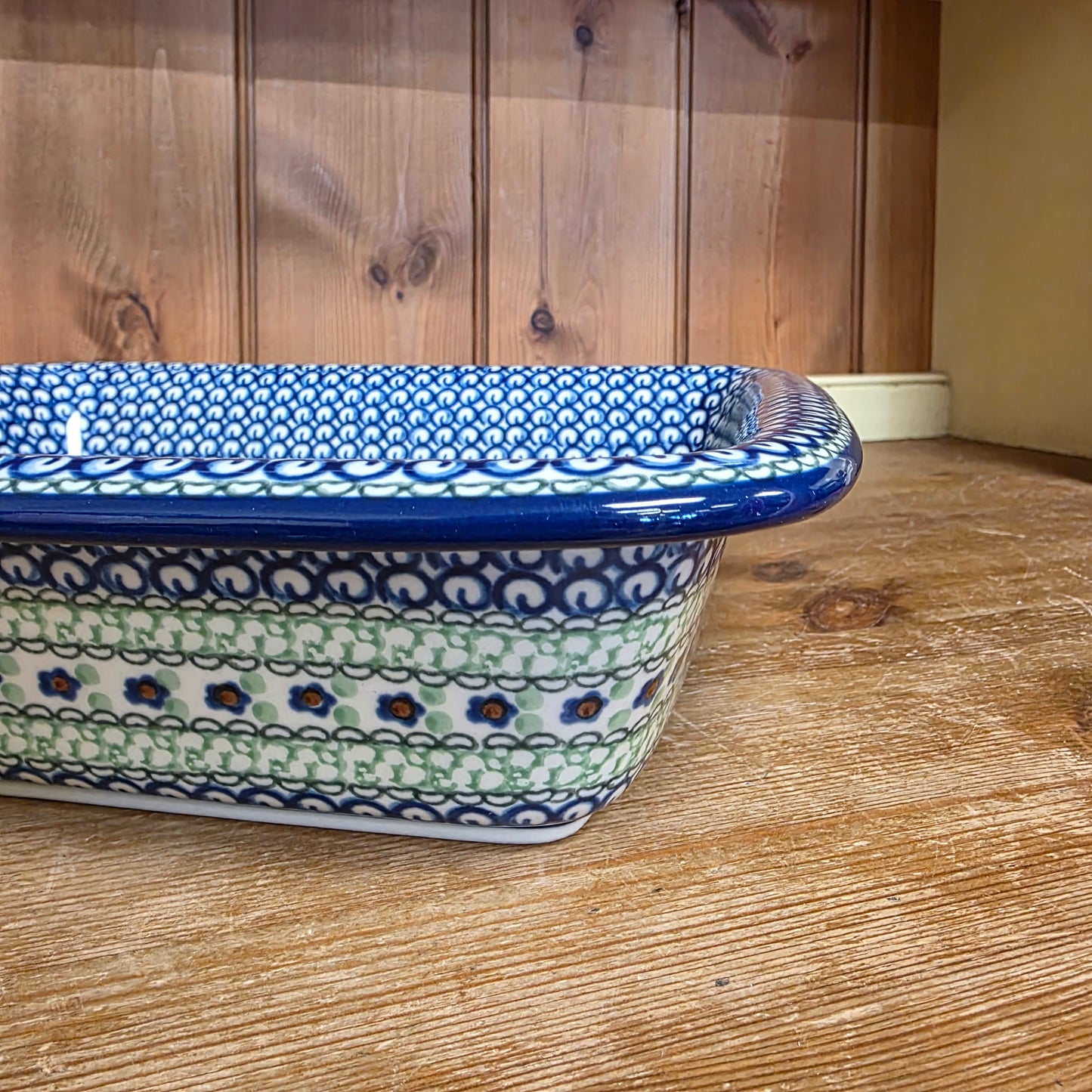 Baker   Rectangular w/Rim 12"x10" U408A ~ U4  Green J. Chyla