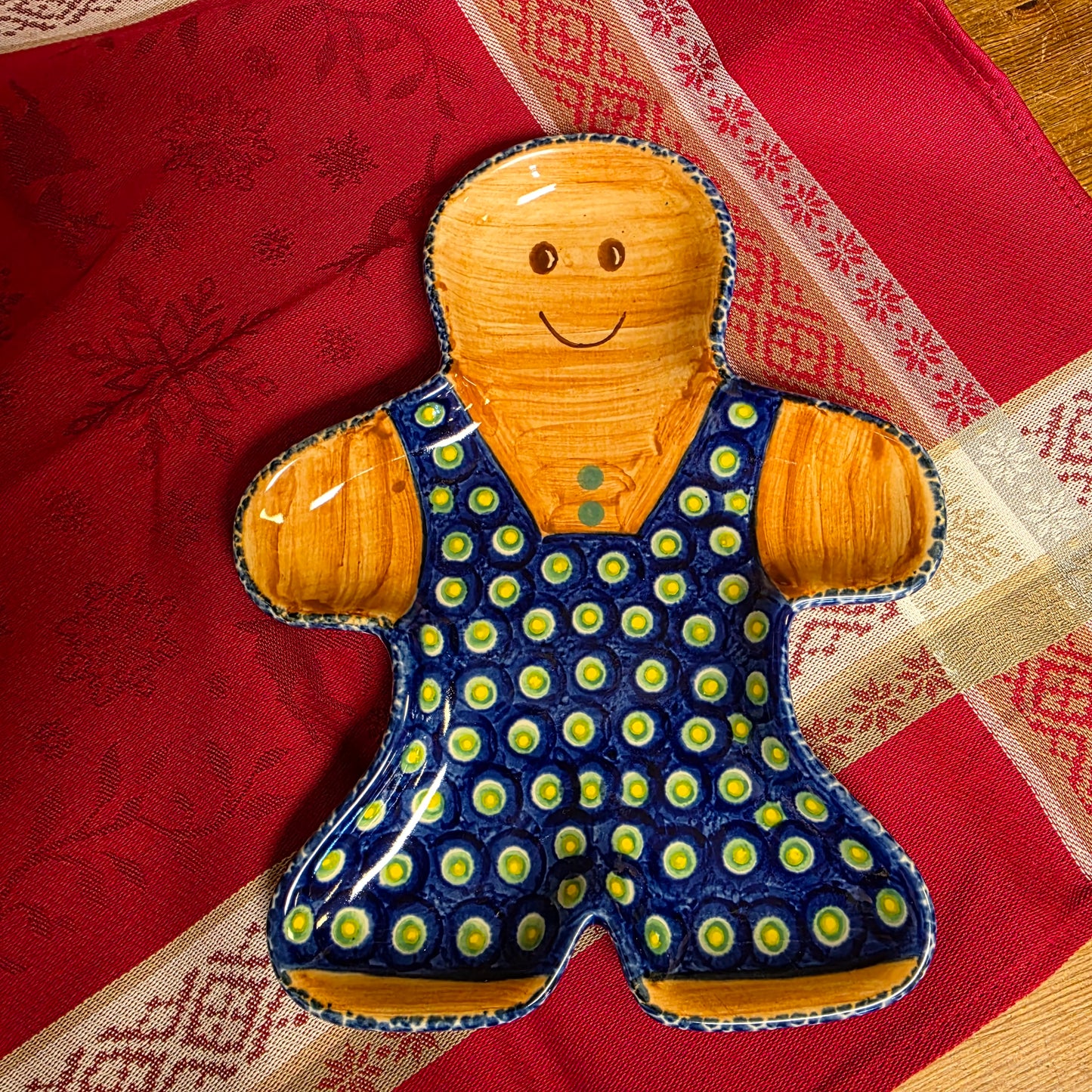 Gingerbread boy Plate Blue 9" x7"
