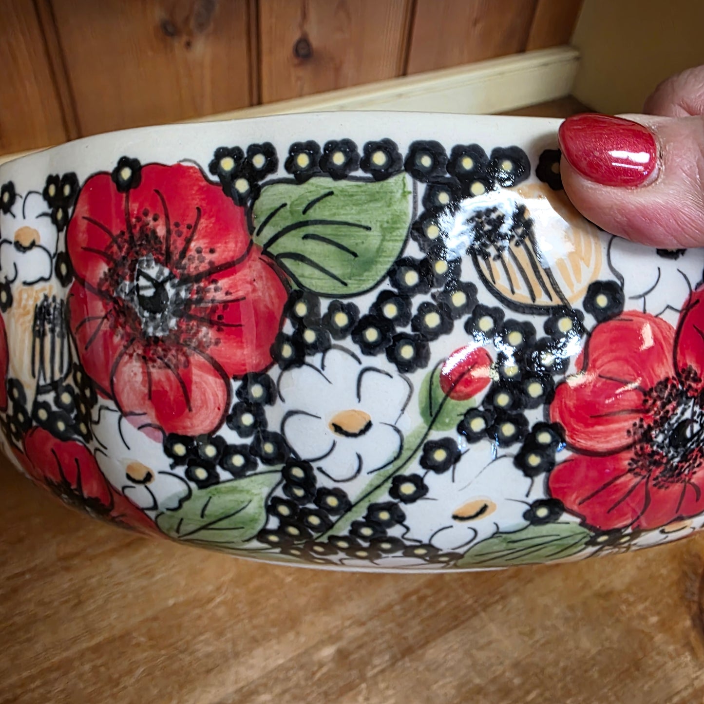 Bowl Black IMO4   ~ 11" Agata