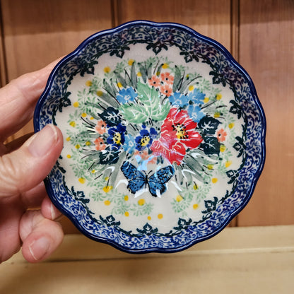 Bowl   Scalloped   4.5"   U4553 ~ U4 ~ T. Liana