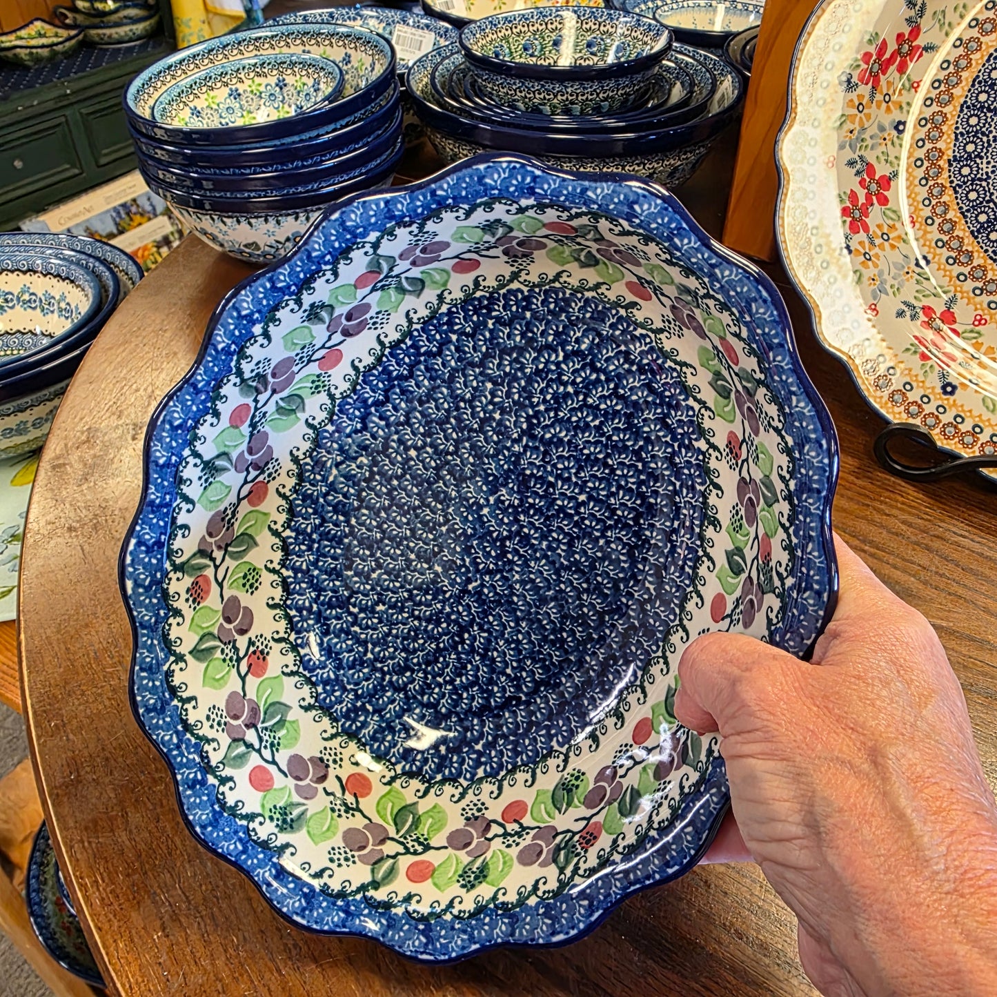 Oval Casserole   Fluted Edge    1418X ~ Burgandy Berry Blue