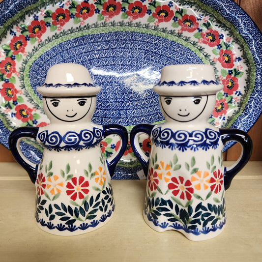 Salt & Pepper Man & Woman JS14 Marigold