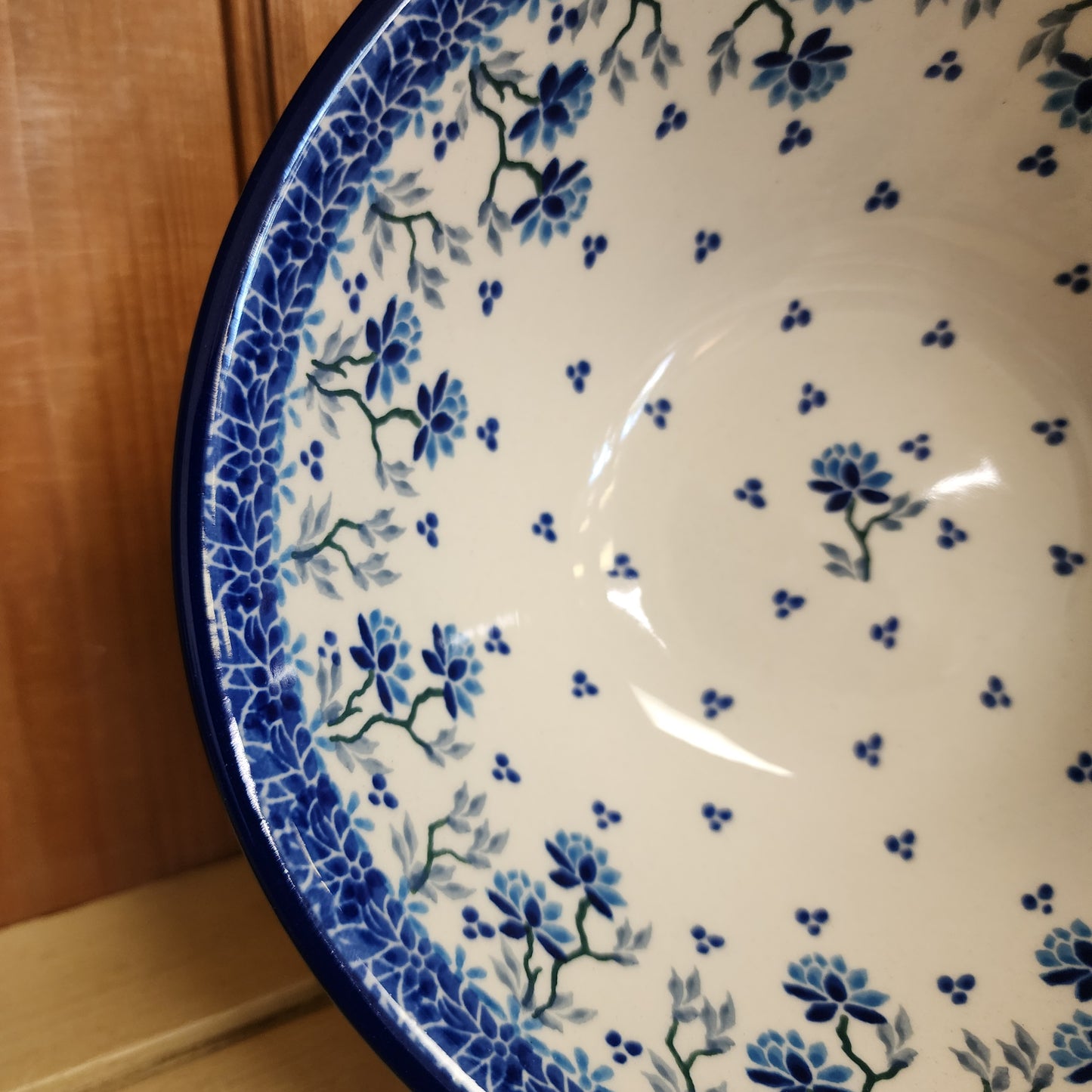 Bowl   Nesting   7.75" W   2524X ~ Clover Fields