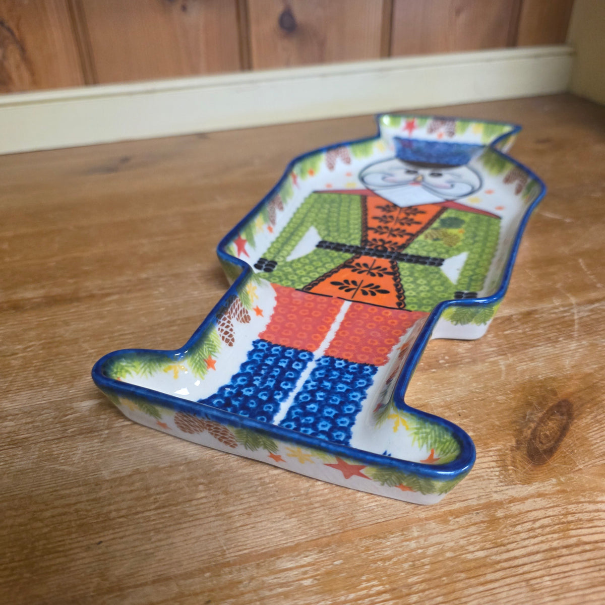 Nutcracker Tray Green Coat 14"x6"