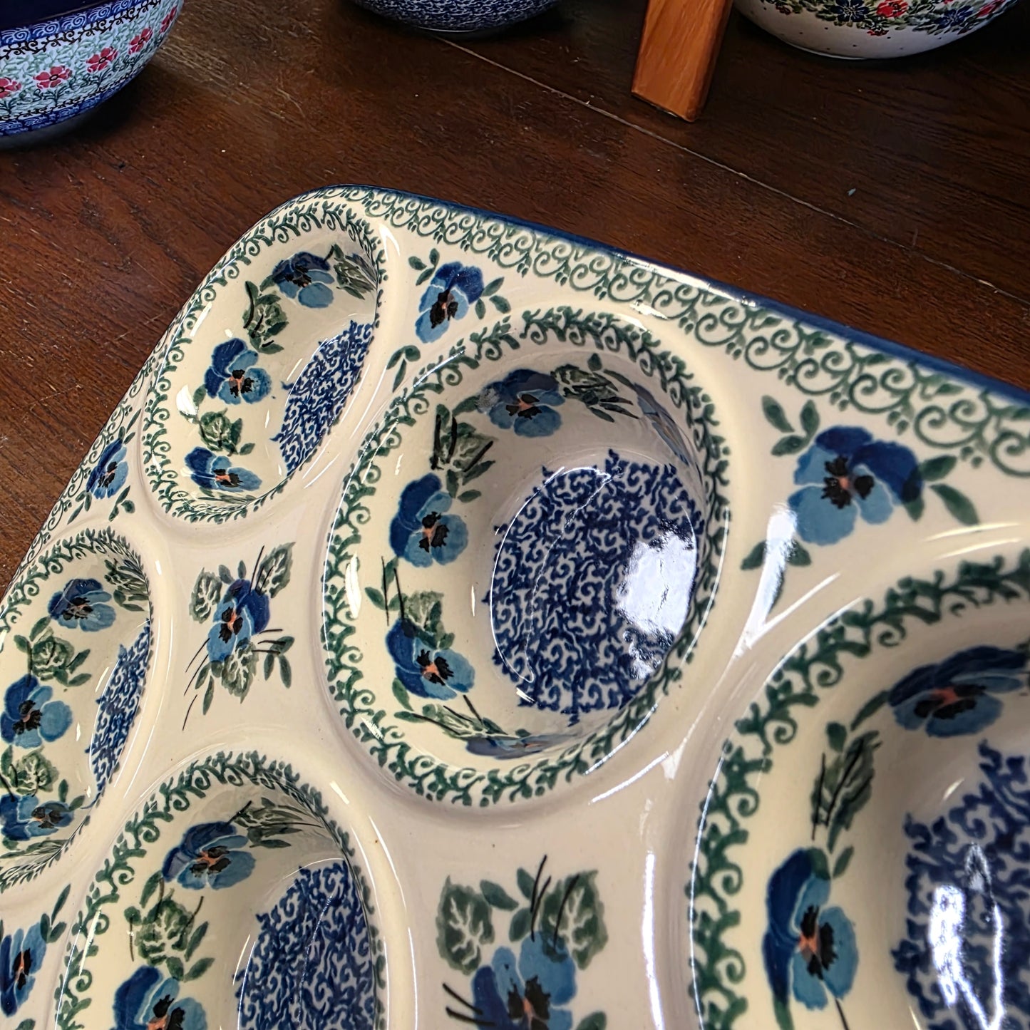 Muffin Pan     2273X ~ Winter Viola