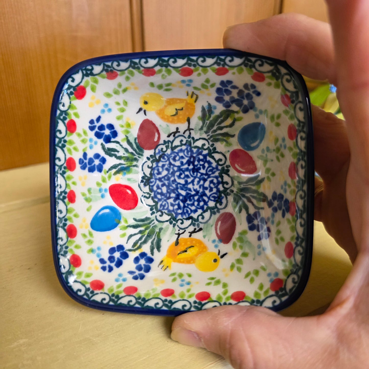 Bowl ~ Square ~ 3.5"    D11-U5205  U4 pf0526