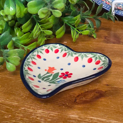 Heart Shape dish  ~ 3.5" spoon rest g62-2649