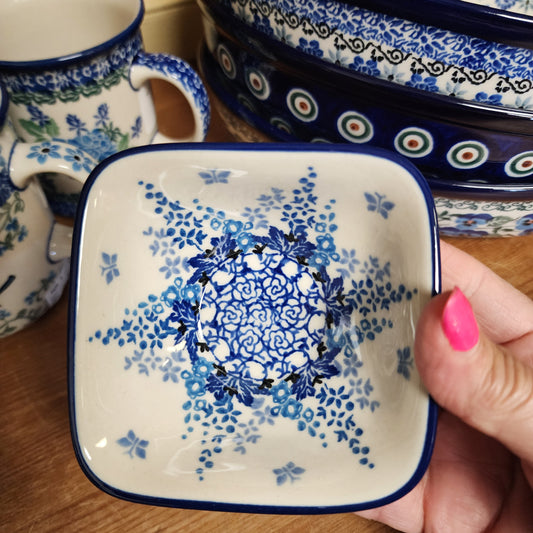 Bowl ~ Small Deep Square D11-3277X  (3 3/4")