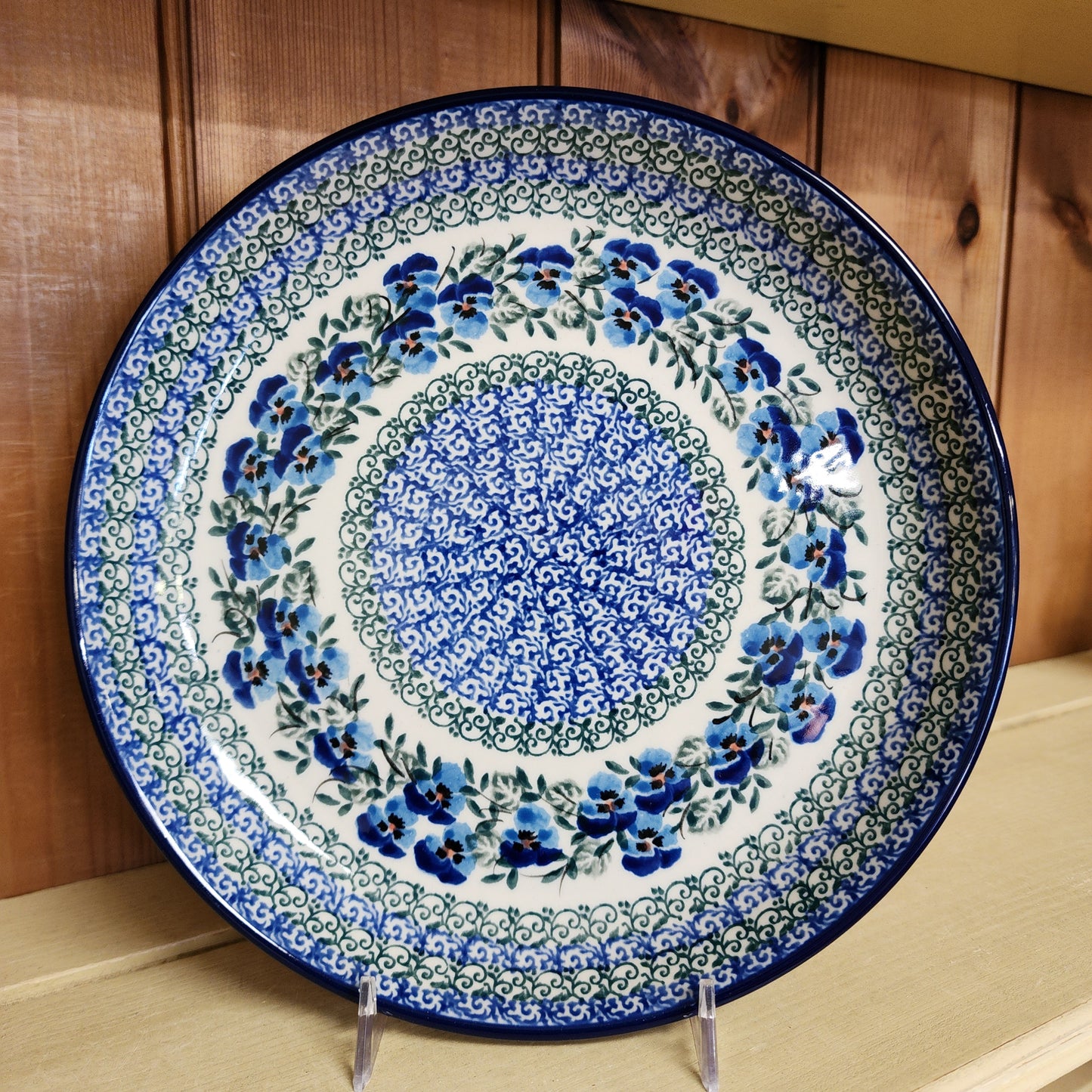 Plate ~ Rimmed ~ 9" 2273X ~ Winter Viola