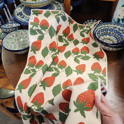 Towel / Poly ~ Berries & Cherries: Reversible Hand Towel: Cream / 19x29 / Hand Towel