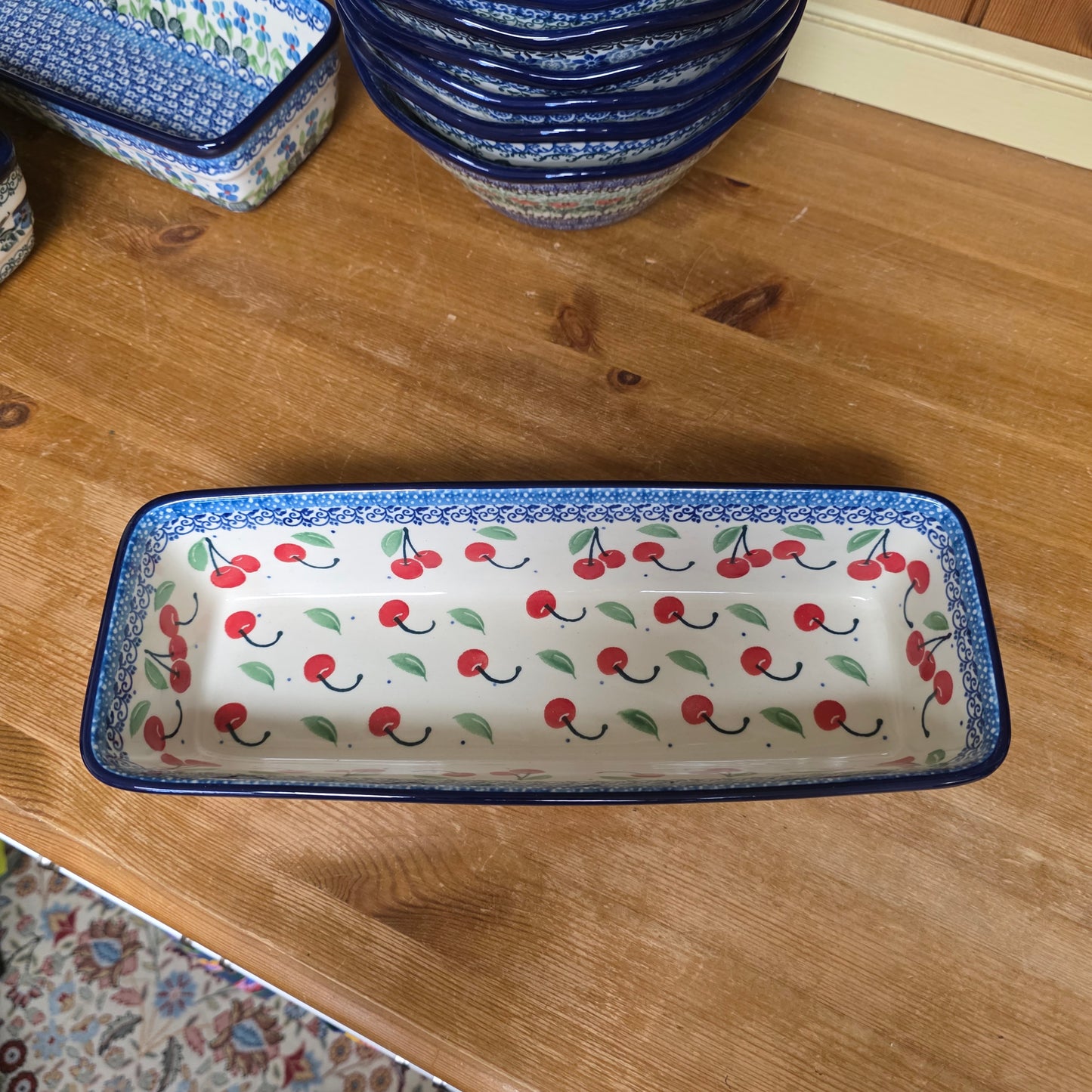 Baker Long Loaf 12" x 4.5" x 3.5"deep  784-2715X  Cherry Pie pf0526