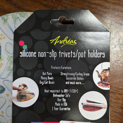 Silicone Trivet  Dill Pickle: 8" Round Trivet / Silicone