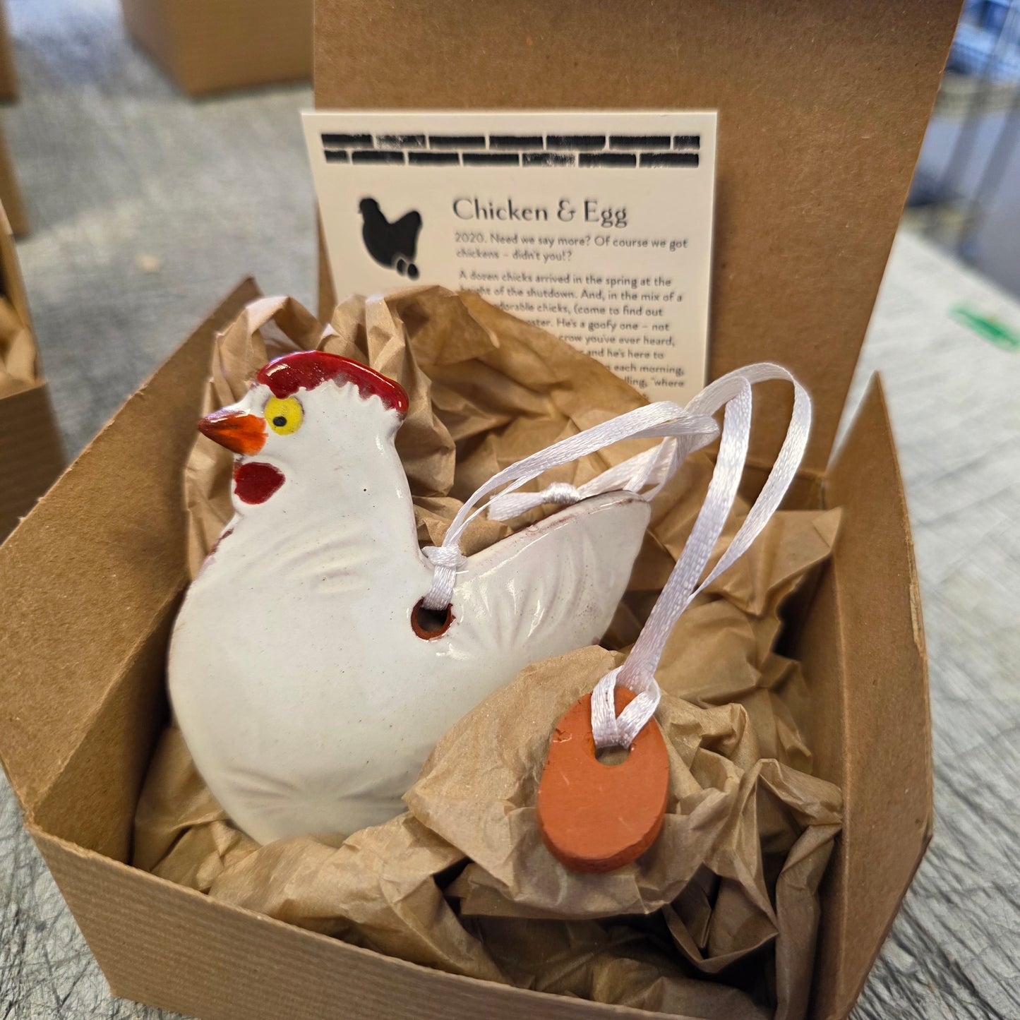 Ornament ~ (C) White Chicken with Egg (3")   **NOT POLISH POTTERY**