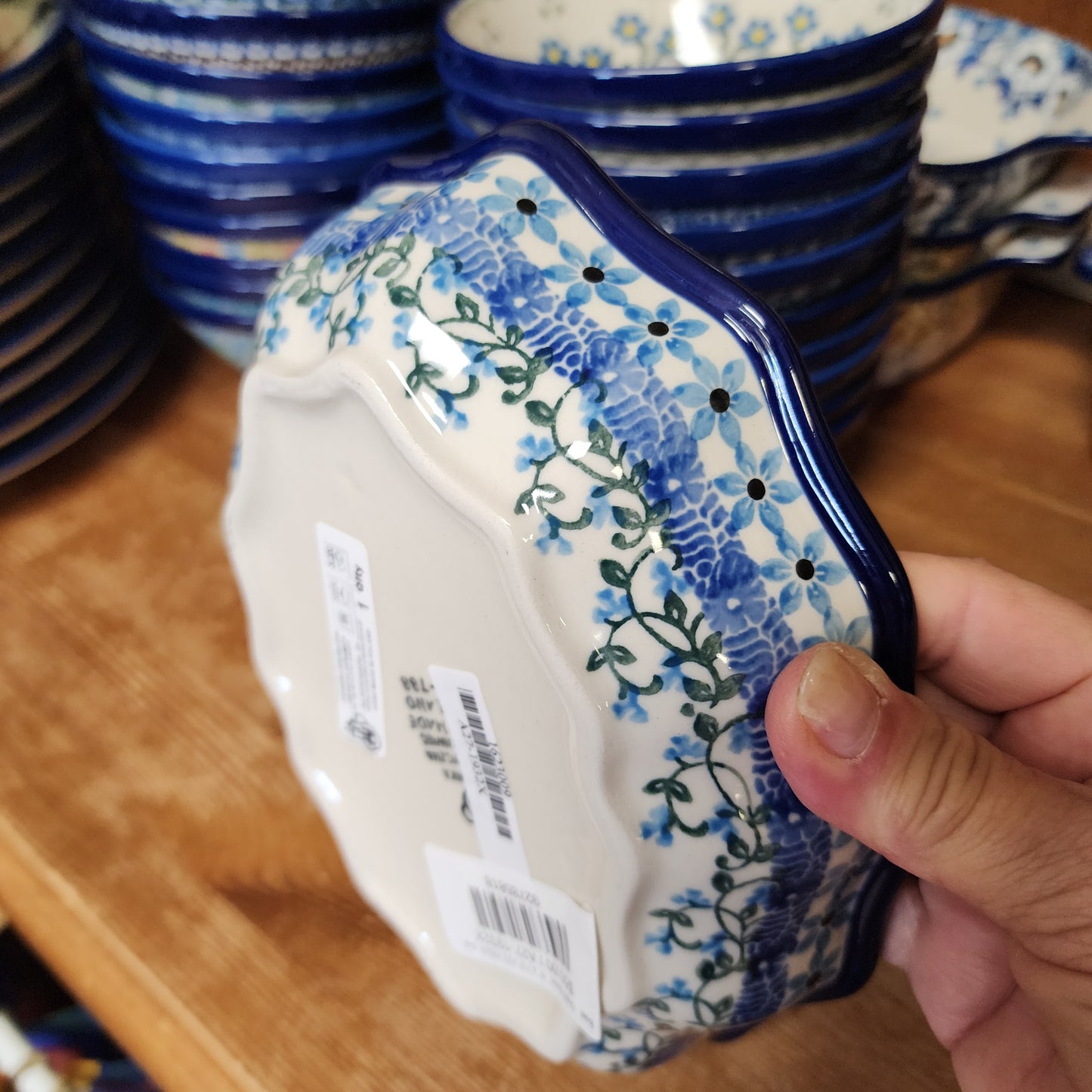 Bowl   Oval Fluted   6" x 7.5" A27-1932X  Song Bird pf0526