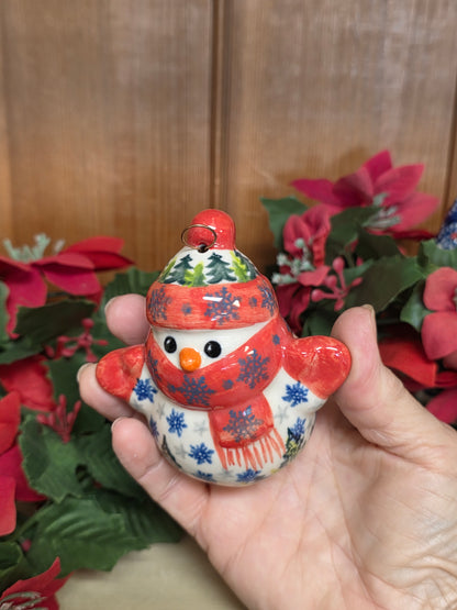 Snowman red scarf / green trees (3")