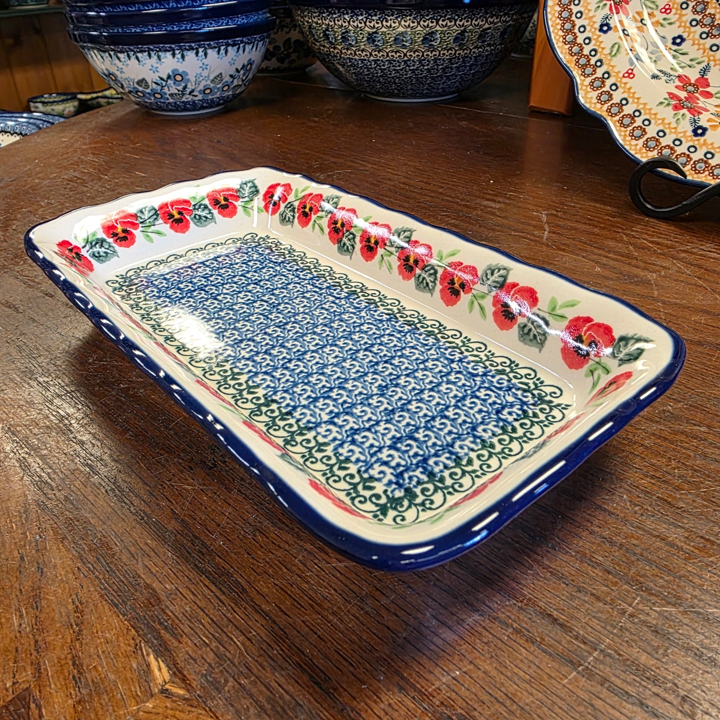 Rectangular shallow tray     2538X ~ Red Pansy