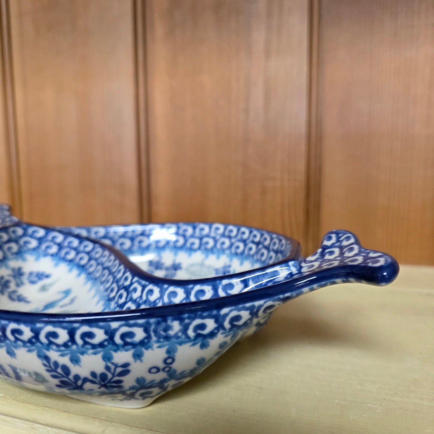 Ying Yang Fish Dish    E89-2992X  Marine Life pf0526