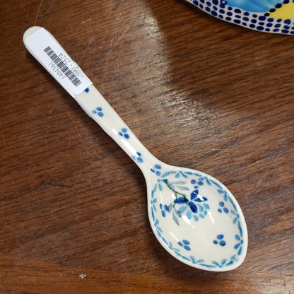 Spoon ~ Medium ~ 6.25" 590-2524X Clover Fields 3405