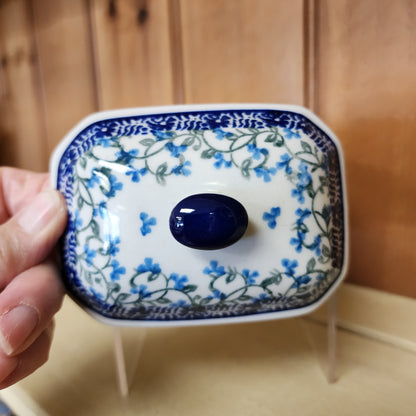 Covered Container   3.25"H x 3.5"W x 4.5"L    1932X ~ Song Bird