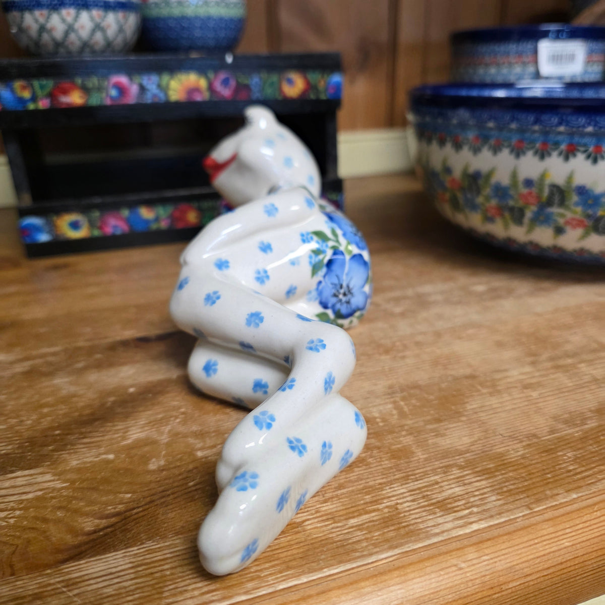 Frog ~ Laying down  blue #2/ 11"