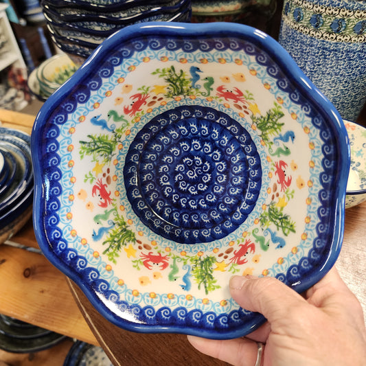Bowl 7.5" Wavy  Crab 8841