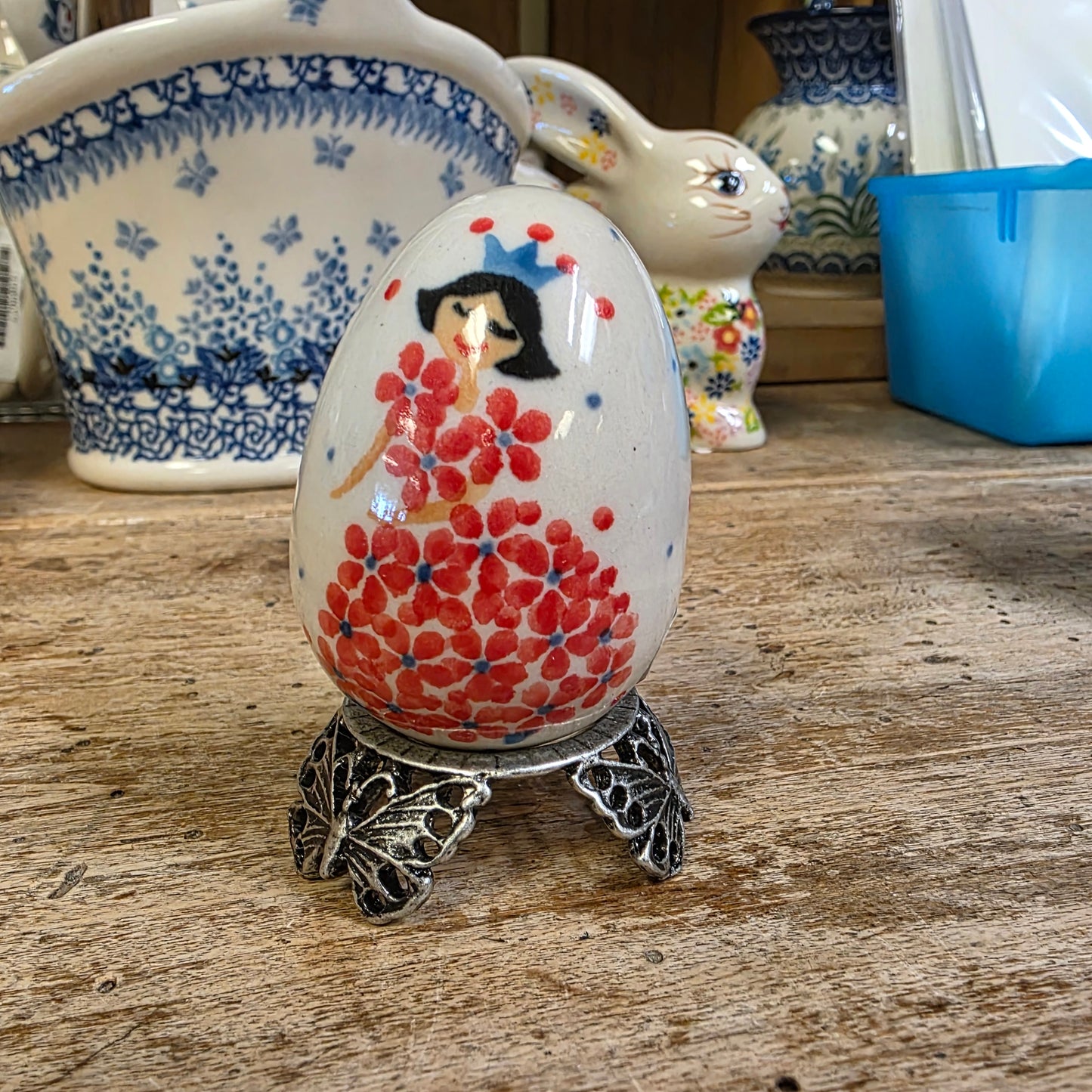 Stand for Egg / butterfly