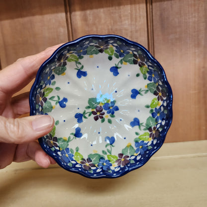 Bowl   Scalloped   4.5"   2509X ~ Plum Luck