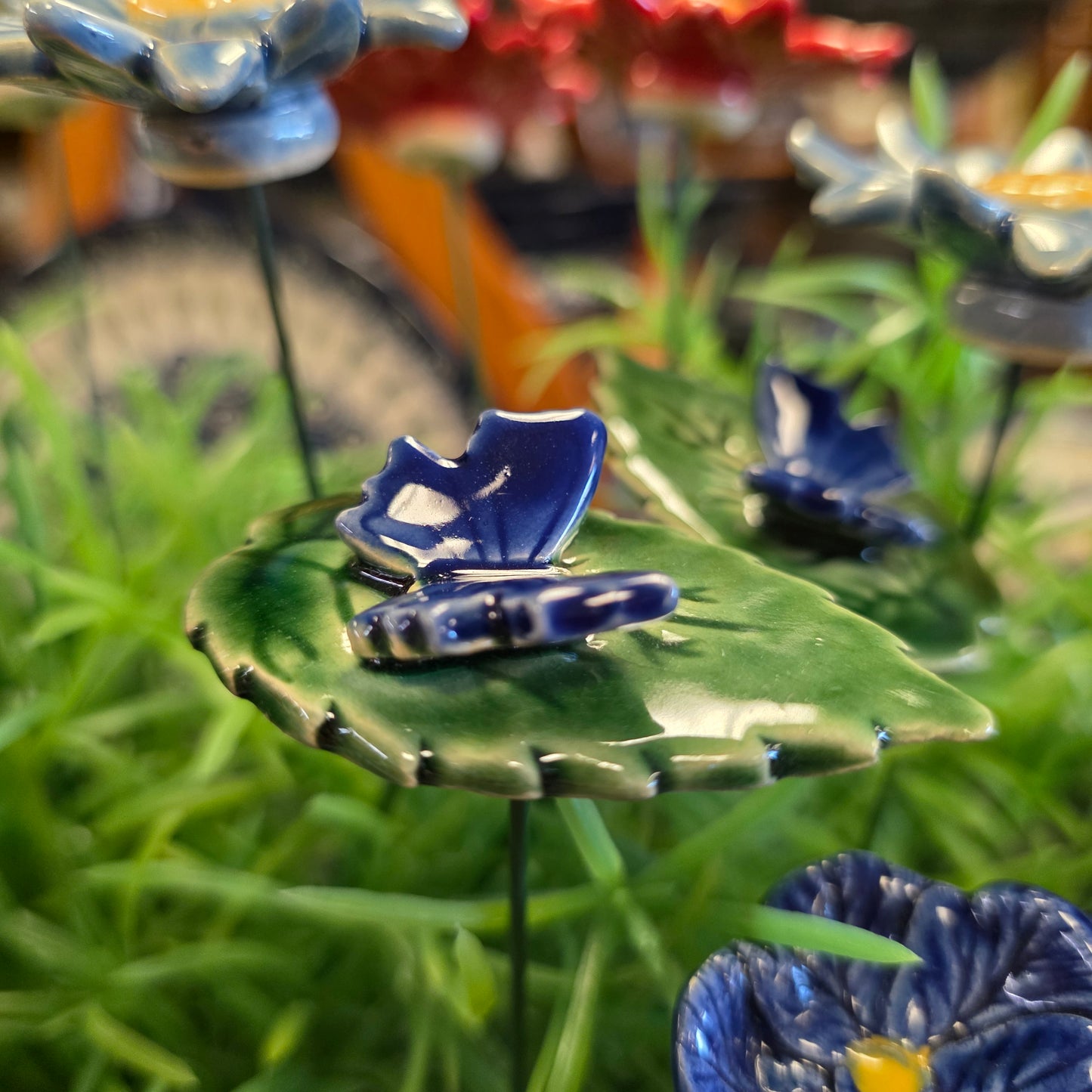 Ceramic Blue Butterfly on leaf 4822
