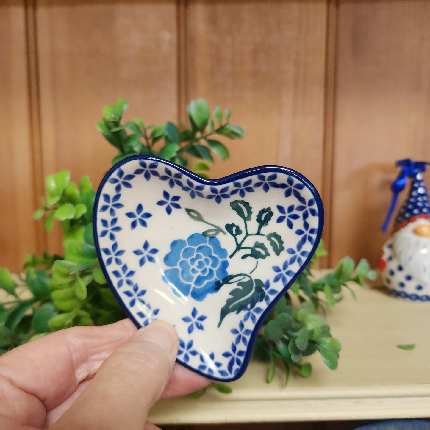 Heart Shape dish  ~ 3.5" spoon rest g62-1560x