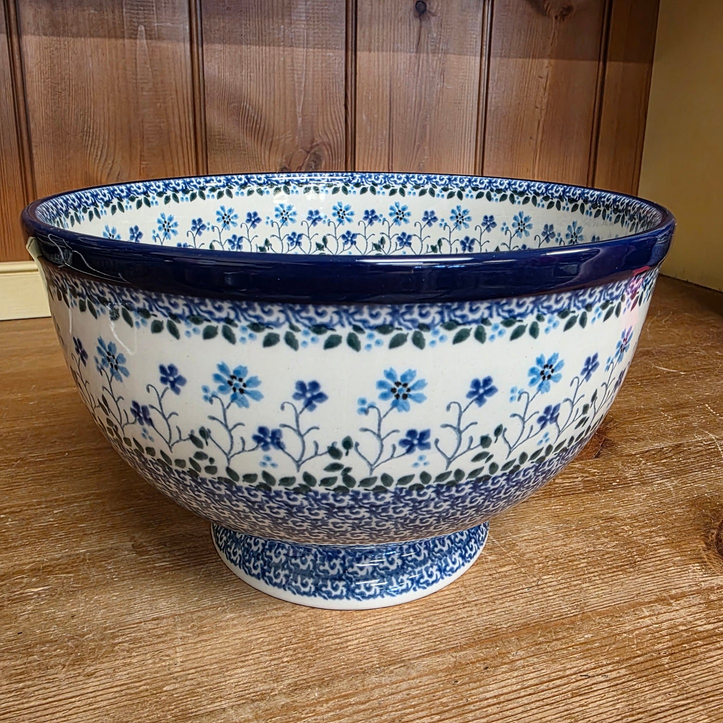 Pedestal Bowl - Large     2785X ~ Georgia Blue