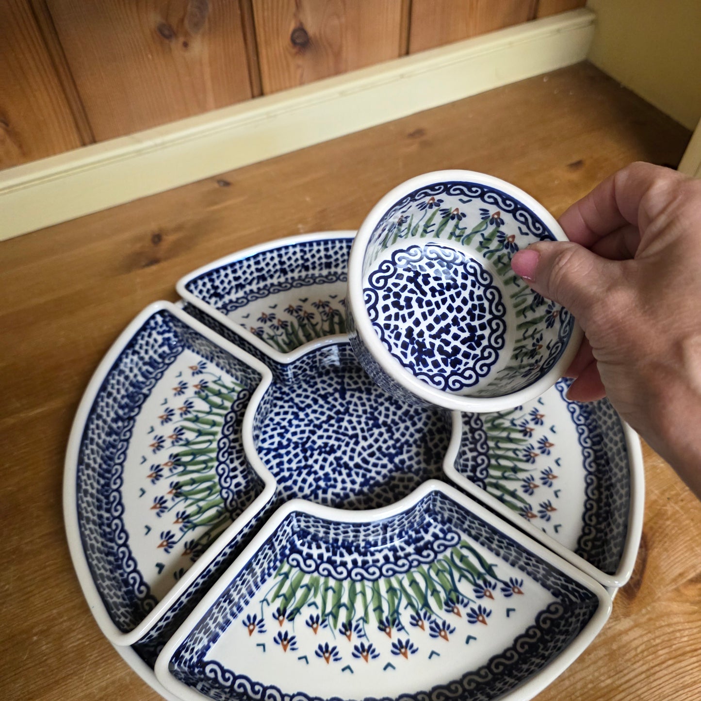 6 pc Serving Set Addie Jo RC15