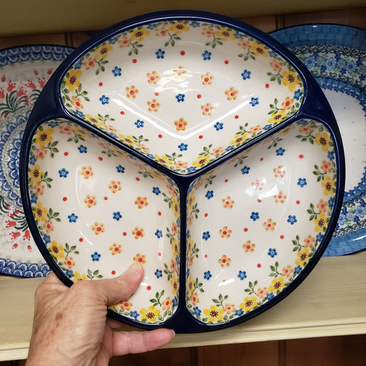 Dish ~ Divided  Round ~ 10" 484-2225x Buttercup