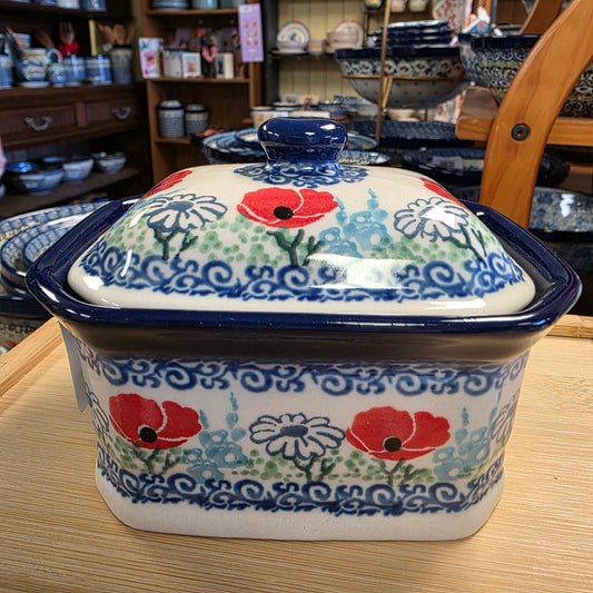 Box Covered Container   3.25"H x 3.5"W x 4.5"L  385-2901X  Red Poppy Garden pf0526