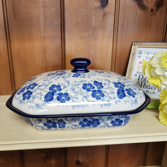Baker ~ Covered Casserole ~ 4.5"H x 8"W x 10.25"L 662-3428X Timeless Blue PF0526