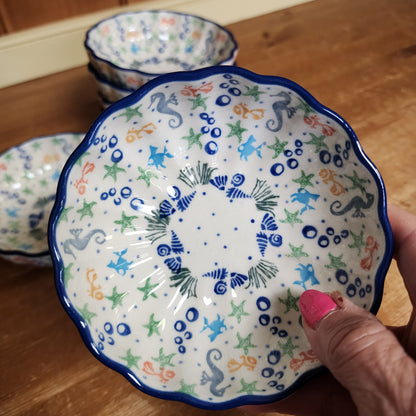 Bowl ~ Scalloped ~ 4.5" 023-1316X Sea Horse