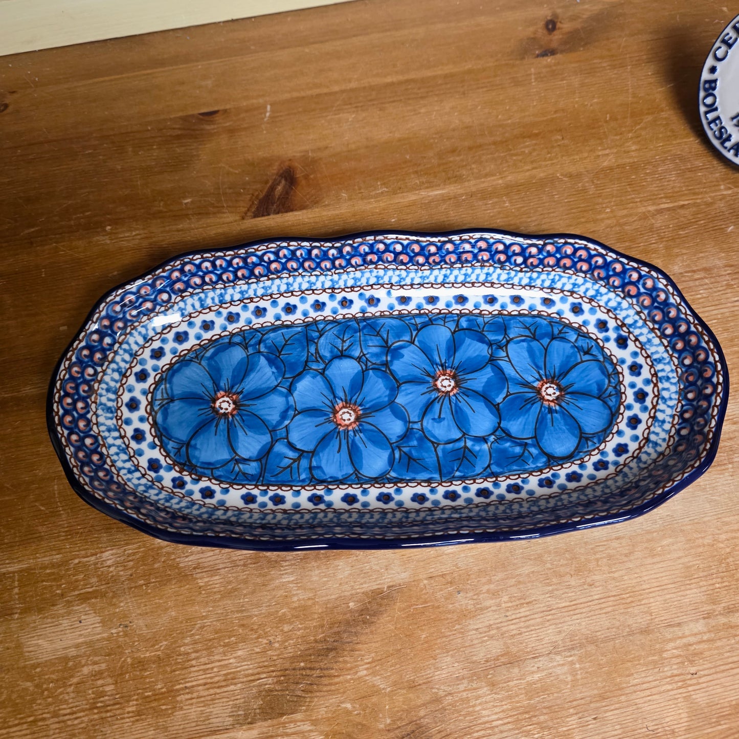 Tray   Scalloped Oval   6.25" x 12.5" A42-U408C  U4 pf0526 Blue Jacek Chyla