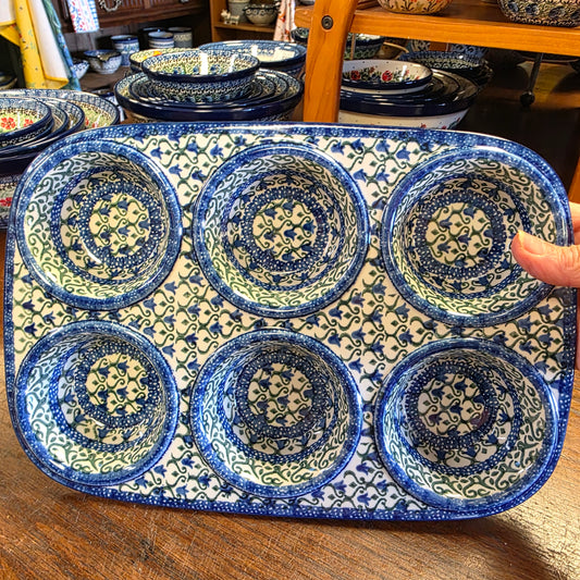 Muffin Pan     0585X  ~ Tulip Trellis