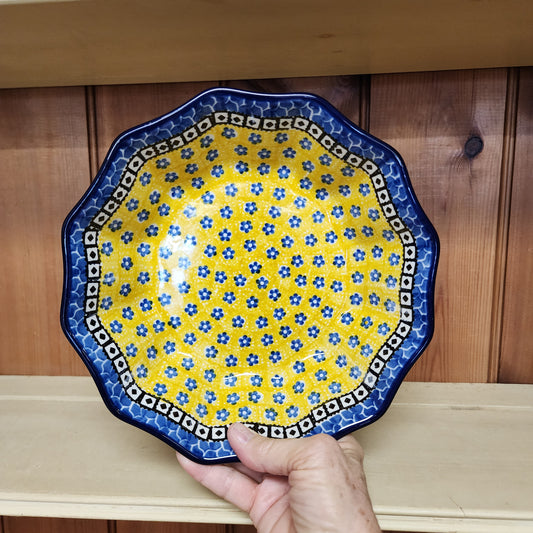 Bowl ~ Faceted Serving ~ 9" W 0859X ~ Sunburst
