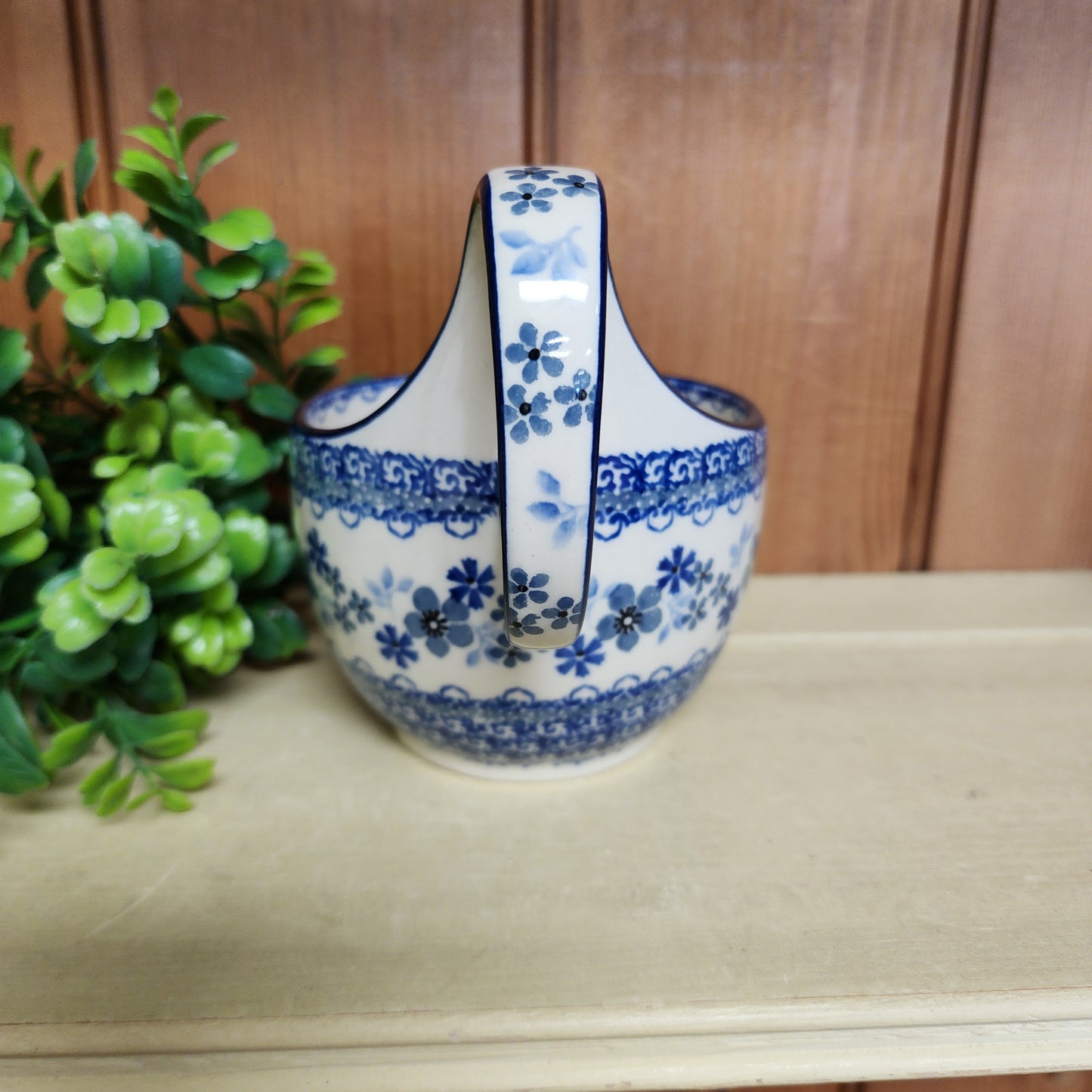Bowl w/ Loop Handle   16 oz  845-2333X  Blue Horizon pf0526